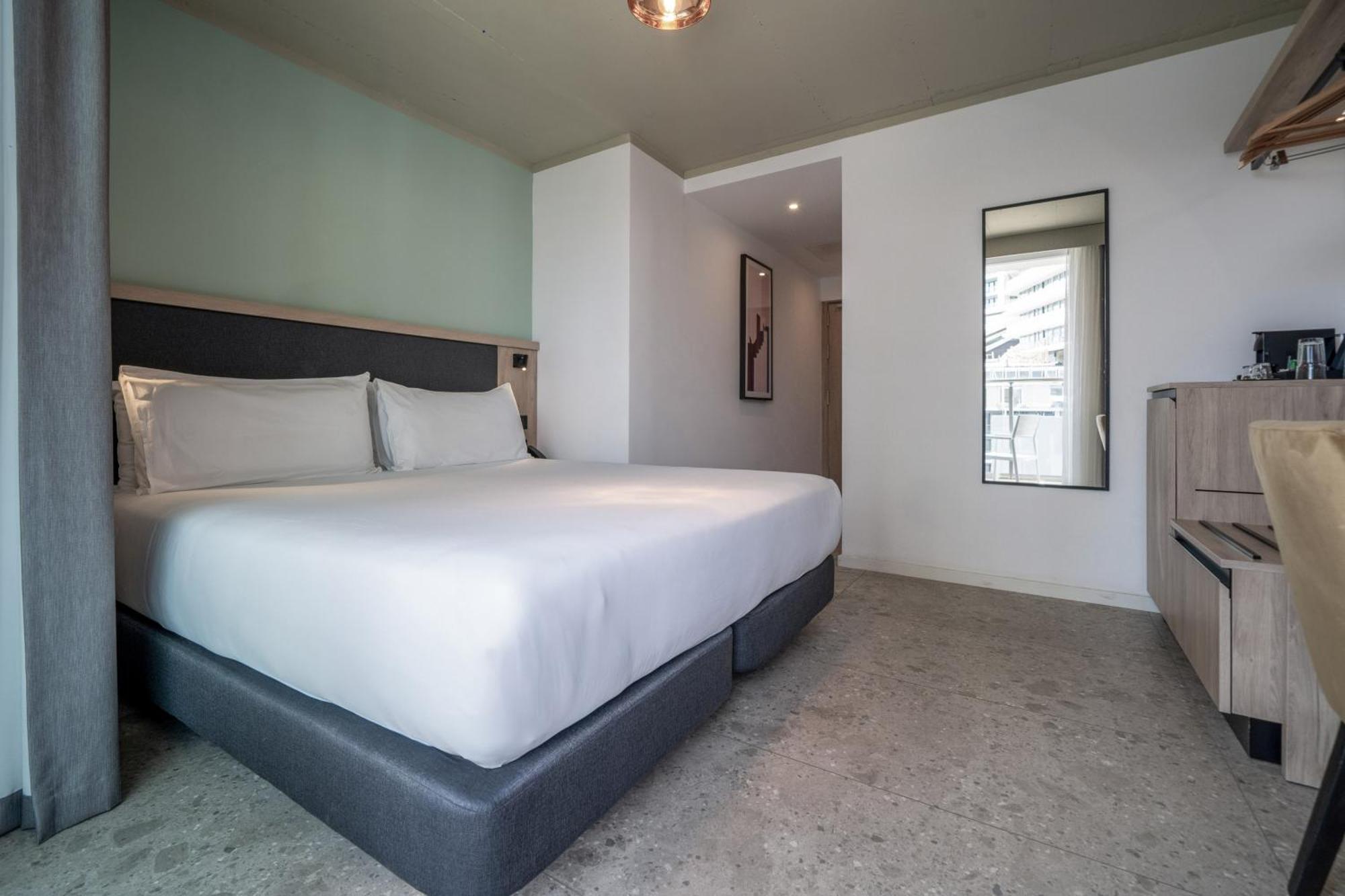 Hotel Mistral St Julian'S, Affiliated By Melia Saint Julian's Eksteriør billede